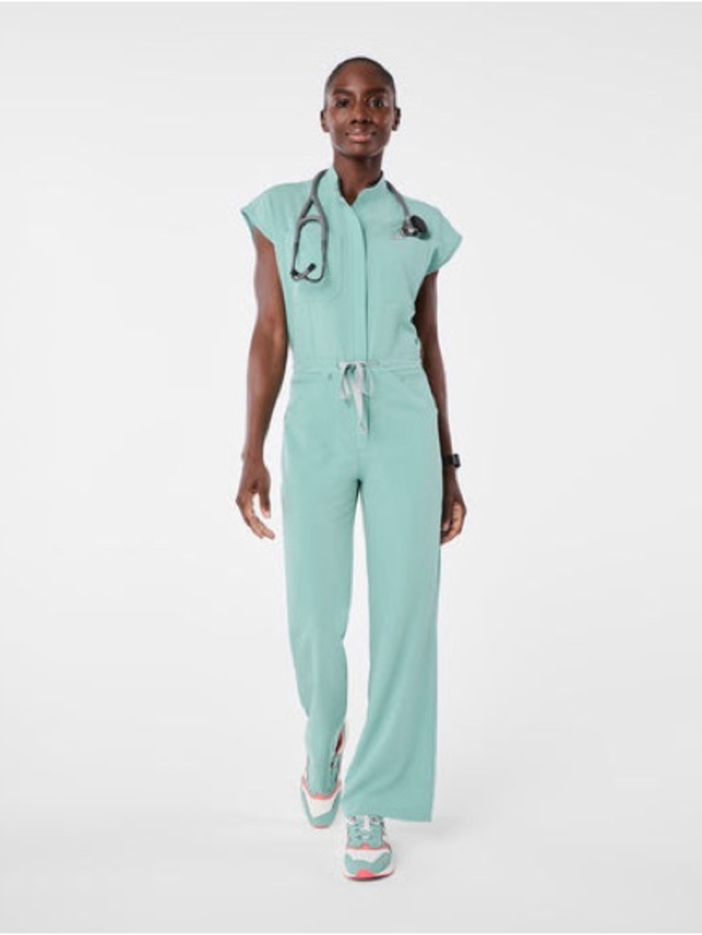 Figs Seaglass Rafaela Wide Leg - Petite ScrubJumpsuit
S - Petite
Seaglass